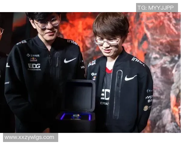 重庆足球队崛起之路:从默默无闻到大满贯的辉煌历程